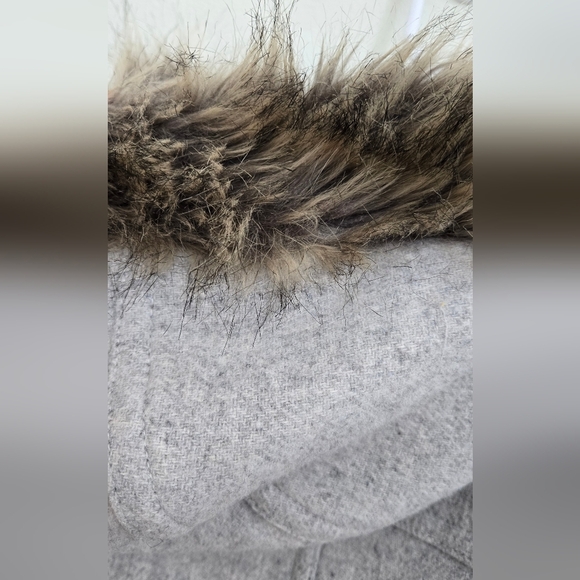 J. Crew Gray Vail Parka Wool Blend Faux Fur Hooded Jacket  Sz 4 Coat - Picture 8 of 15